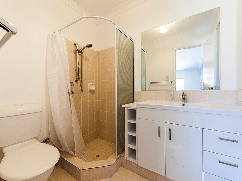 35 Mammoth Court, Ballajura WA 6066