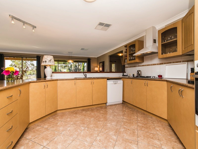 39 Meadowbrook Rtt, Oakford WA 6121