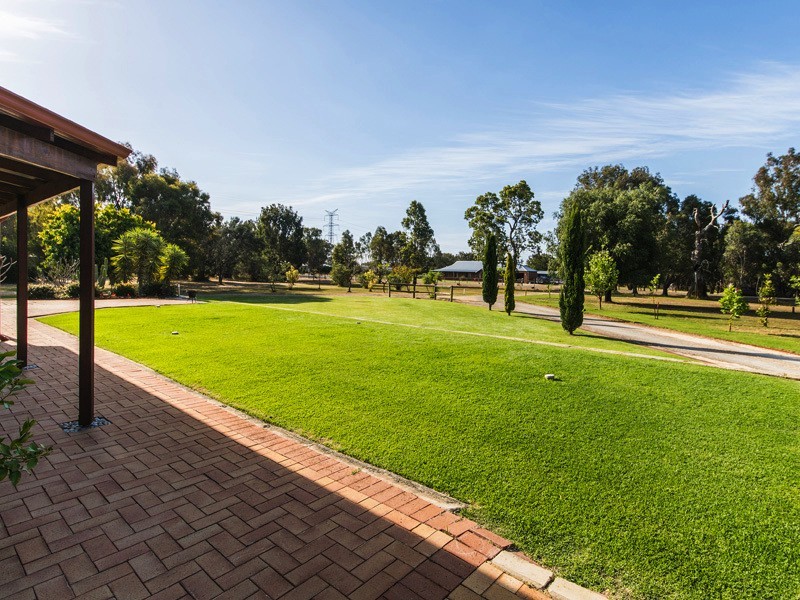 39 Meadowbrook Rtt, Oakford WA 6121