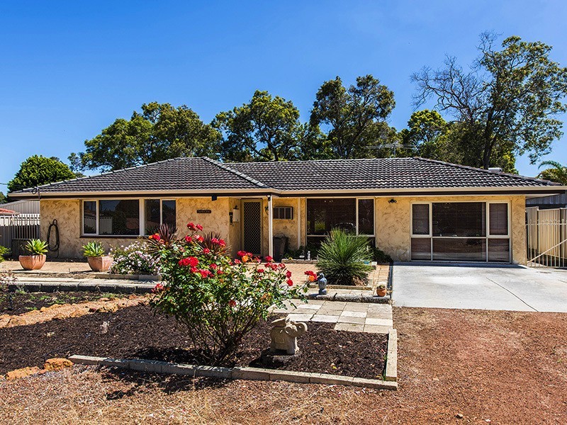 11 Shirley Rd, Walliston WA 6076