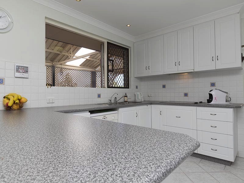 20 Ellersdale Ave, Warwick WA 6024