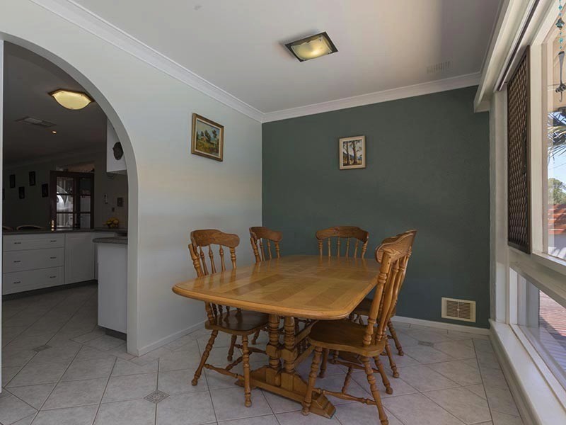 20 Ellersdale Ave, Warwick WA 6024