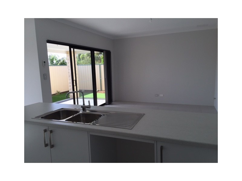 87A Townley Street, Armadale WA 6112