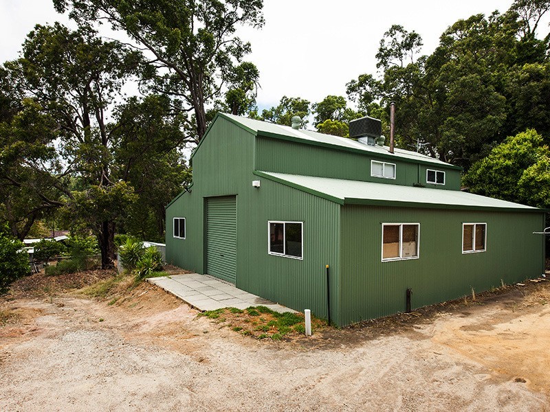 3 Smith St, Glen Forrest WA 6071