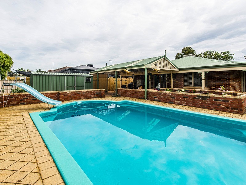 44 Elkhorn St, East Cannington WA 6107