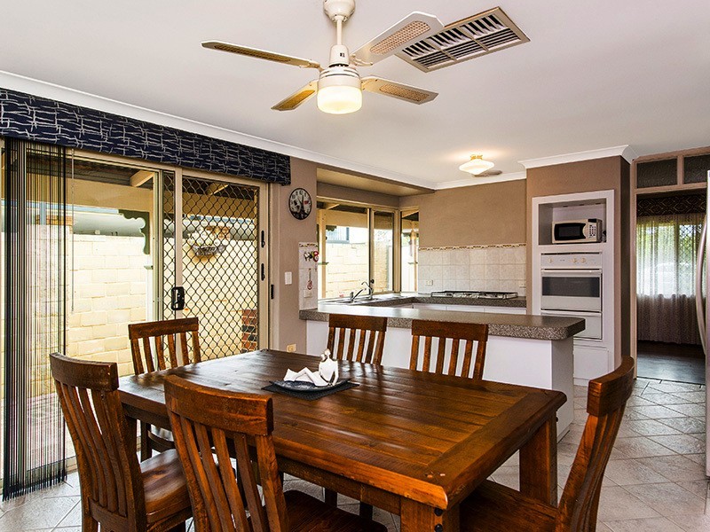 44 Elkhorn St, East Cannington WA 6107