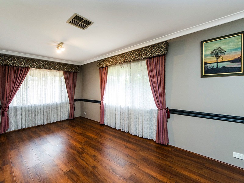 44 Elkhorn St, East Cannington WA 6107