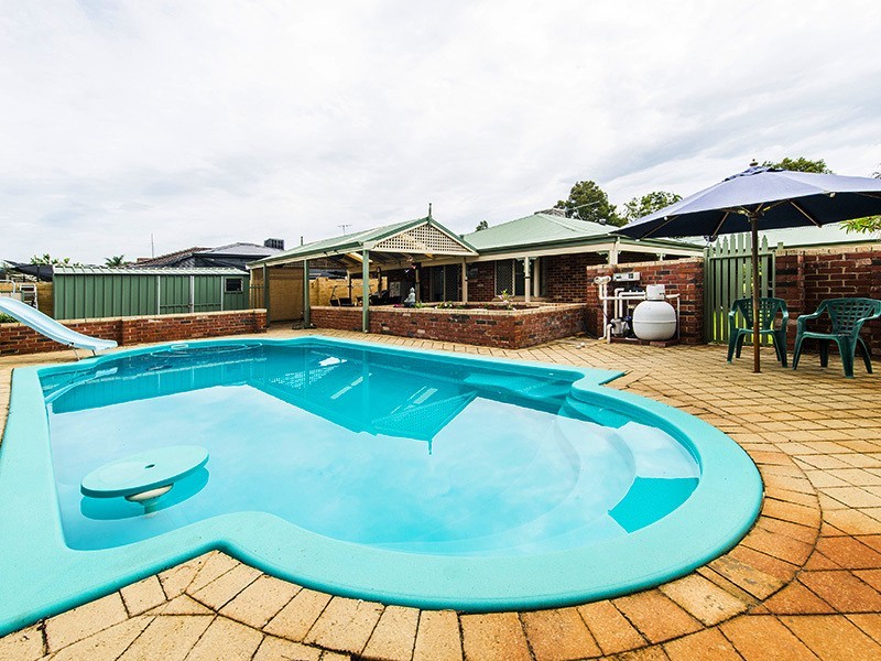 44 Elkhorn St, East Cannington WA 6107