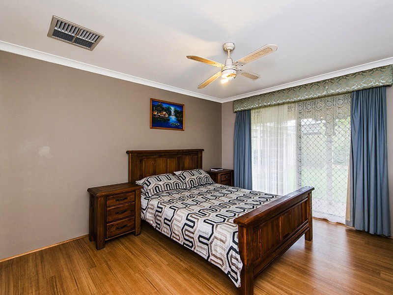 44 Elkhorn St, East Cannington WA 6107