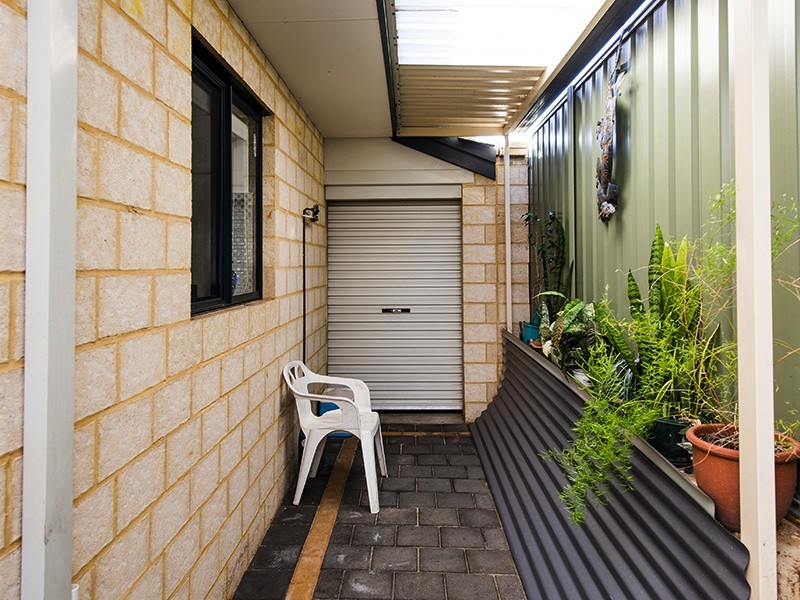 8 Pennine Pass, Merriwa WA 6030