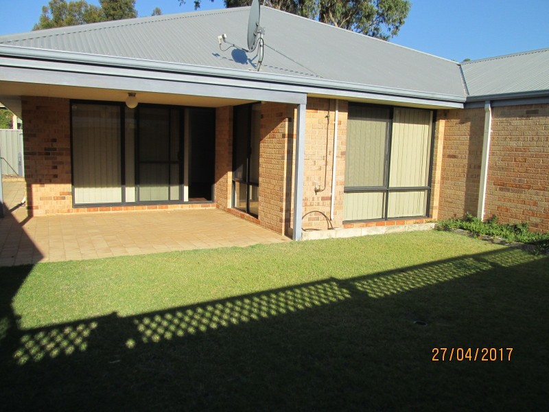 118 Runnymede Gte, Wellard WA 6170