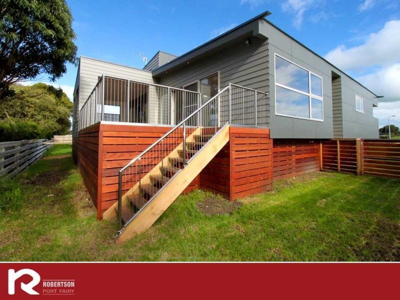 8 Mariner Court, Port Fairy VIC 3284