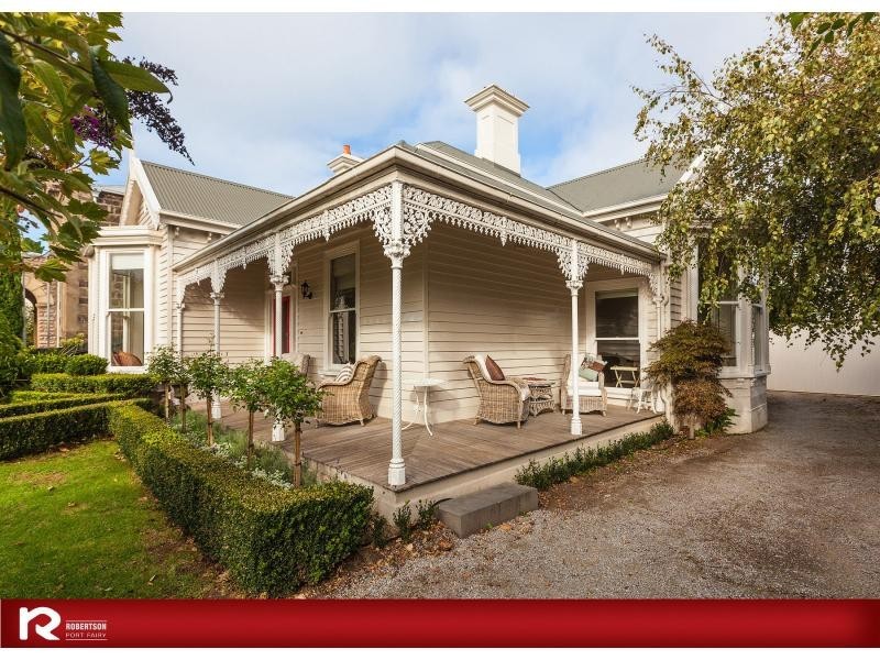 46 James Street, Port Fairy VIC 3284