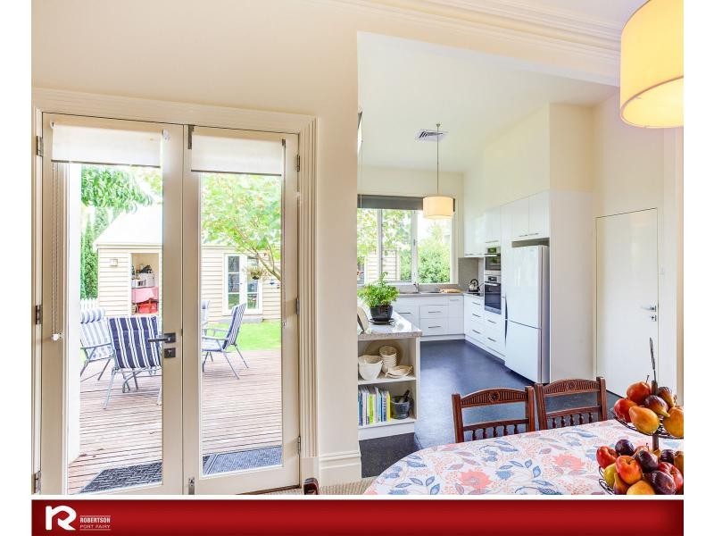 46 James Street, Port Fairy VIC 3284
