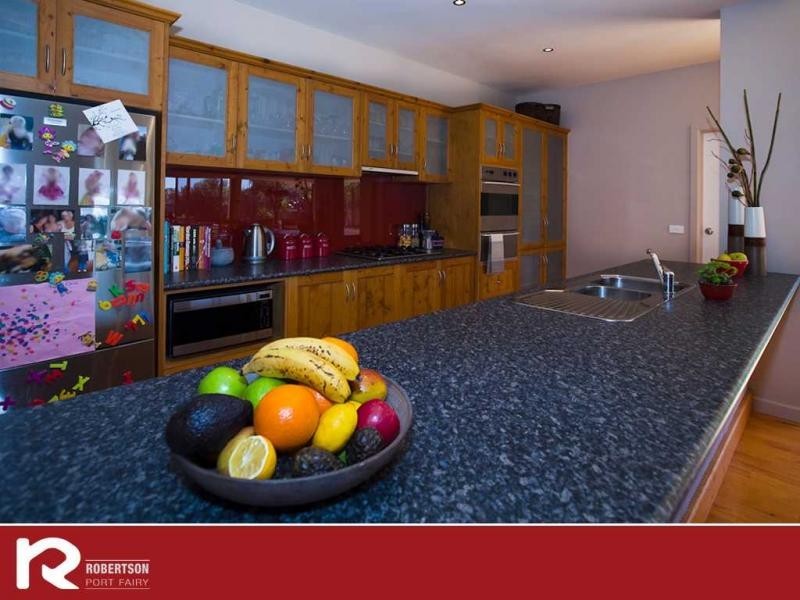 12 Dyson Street, Port Fairy VIC 3284