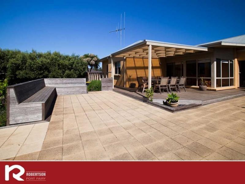 12 Dyson Street, Port Fairy VIC 3284