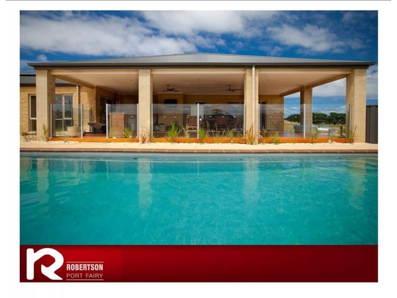 71 Albert Road, Port Fairy VIC 3284