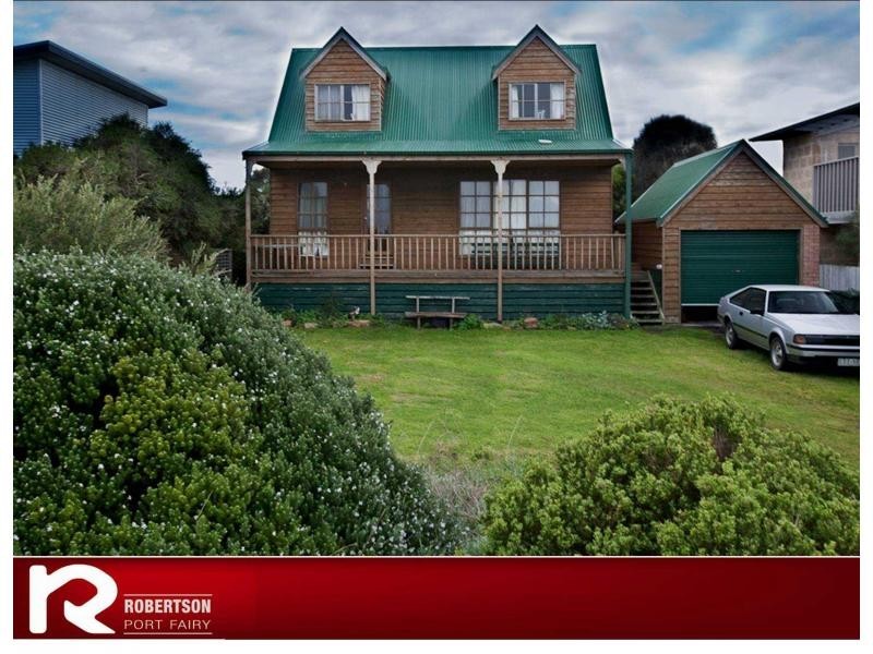 68 Ocean Drive, Port Fairy VIC 3284