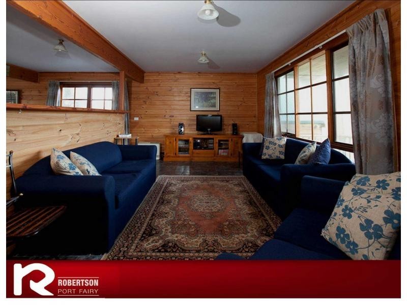 68 Ocean Drive, Port Fairy VIC 3284