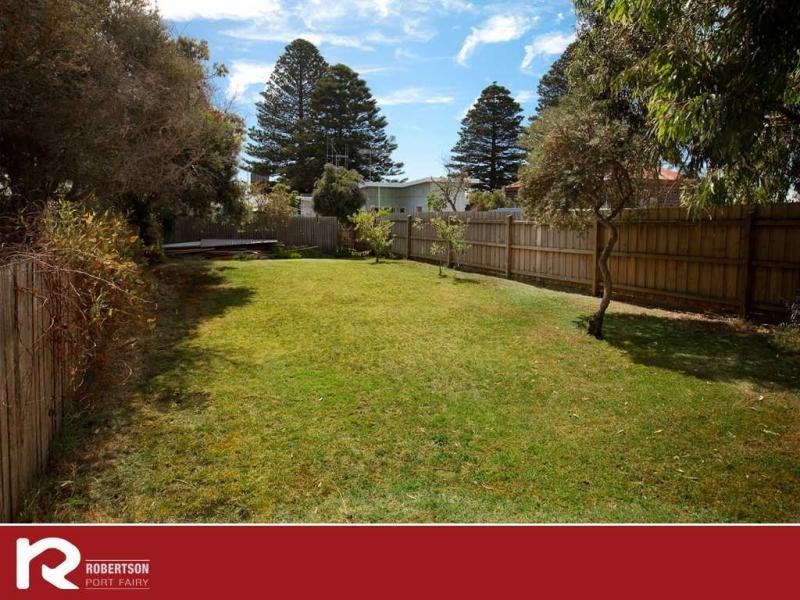 91 Sackville Street, Port Fairy VIC 3284