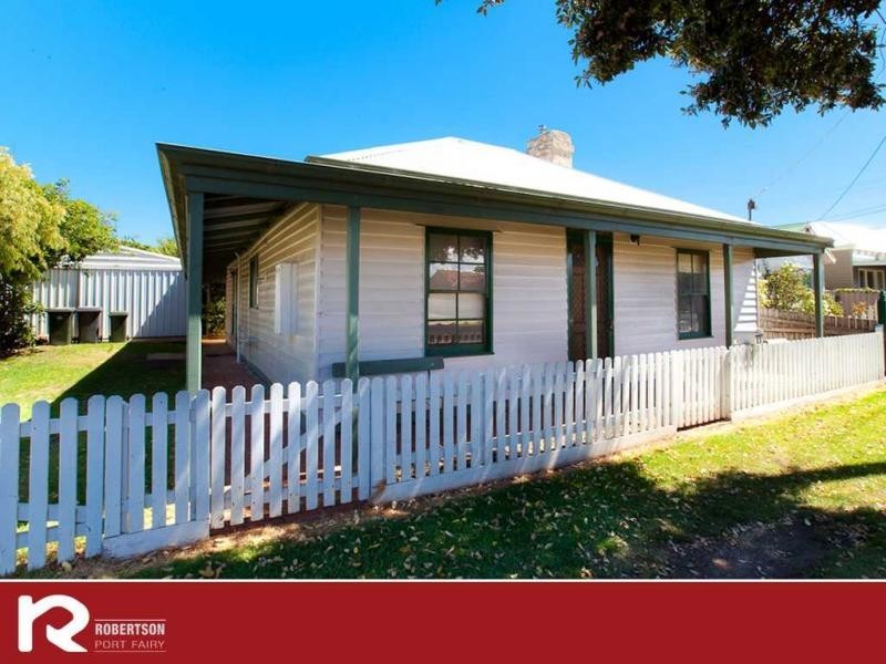 13 Campbell Street, Port Fairy VIC 3284