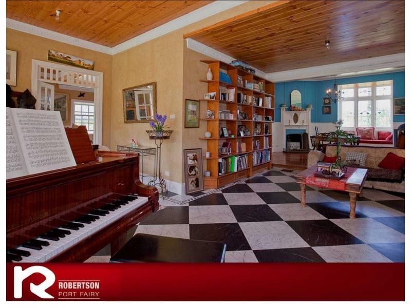 137 Princes Highway, Port Fairy VIC 3284