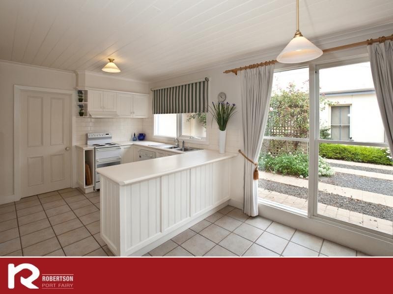 22 Gipps Street, Port Fairy VIC 3284