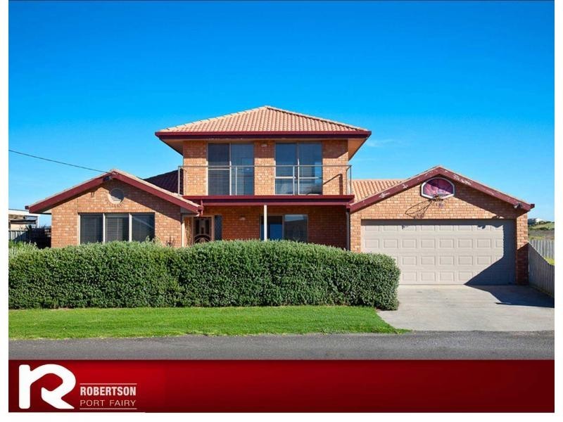 16 Anna Catherine Drive, Port Fairy VIC 3284