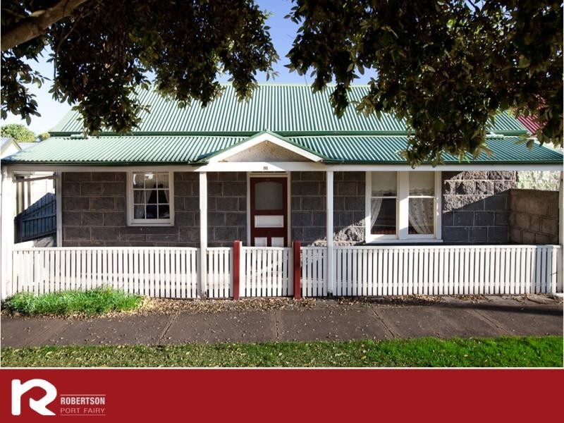 81 Bank Street, Port Fairy VIC 3284