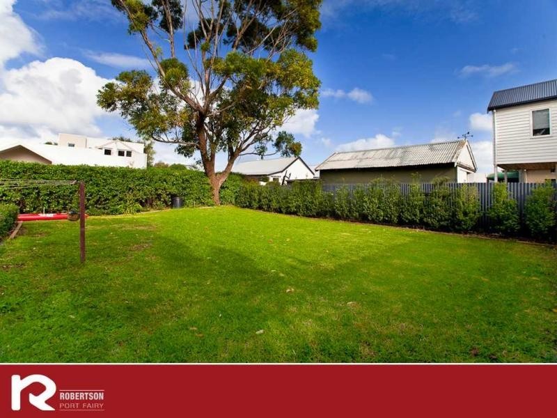 96 Gipps Street, Port Fairy VIC 3284