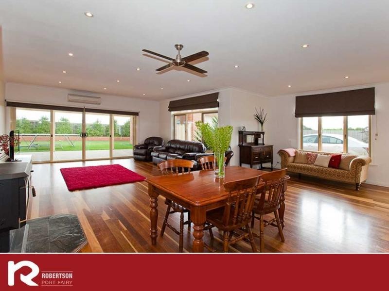 9 Gratton Street, Port Fairy VIC 3284
