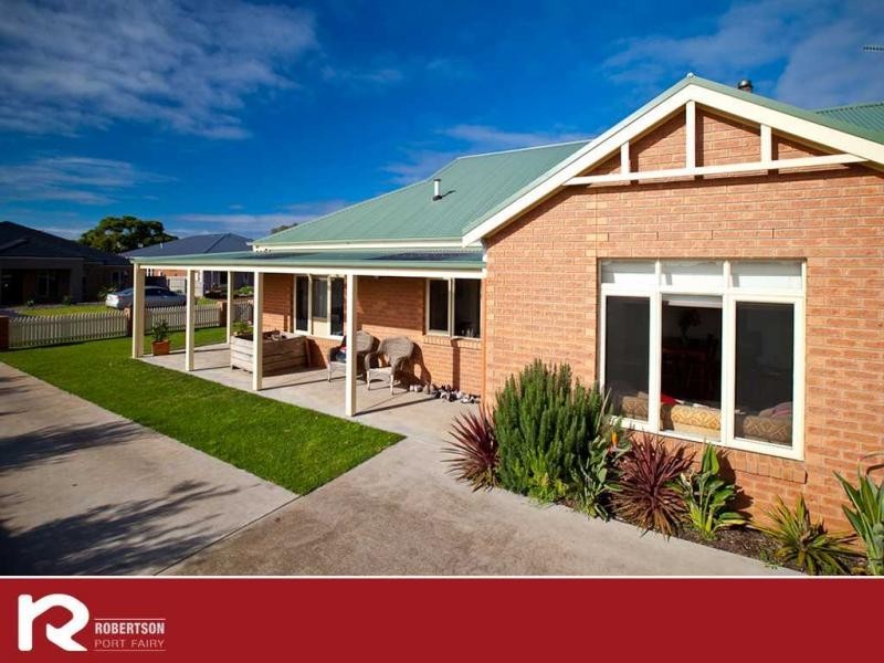 9 Gratton Street, Port Fairy VIC 3284