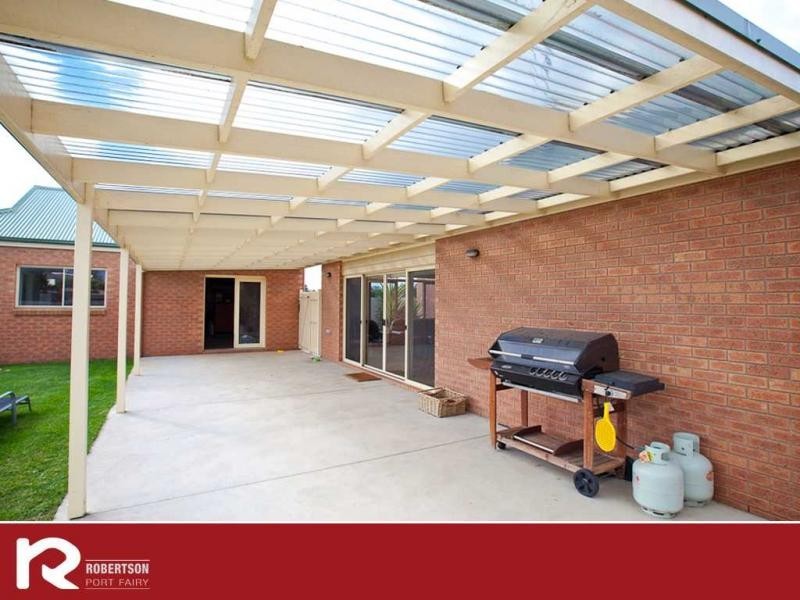 9 Gratton Street, Port Fairy VIC 3284