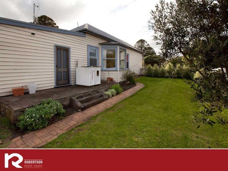 81 Cox Street, Port Fairy VIC 3284