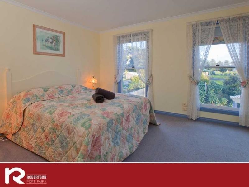 1/3 Castwood Place, Port Fairy VIC 3284