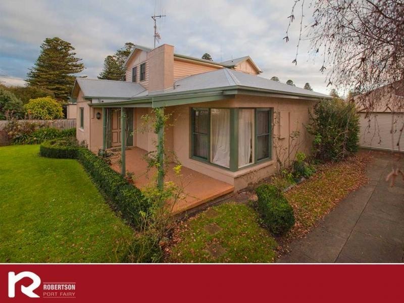 58 Bank Street, Port Fairy VIC 3284