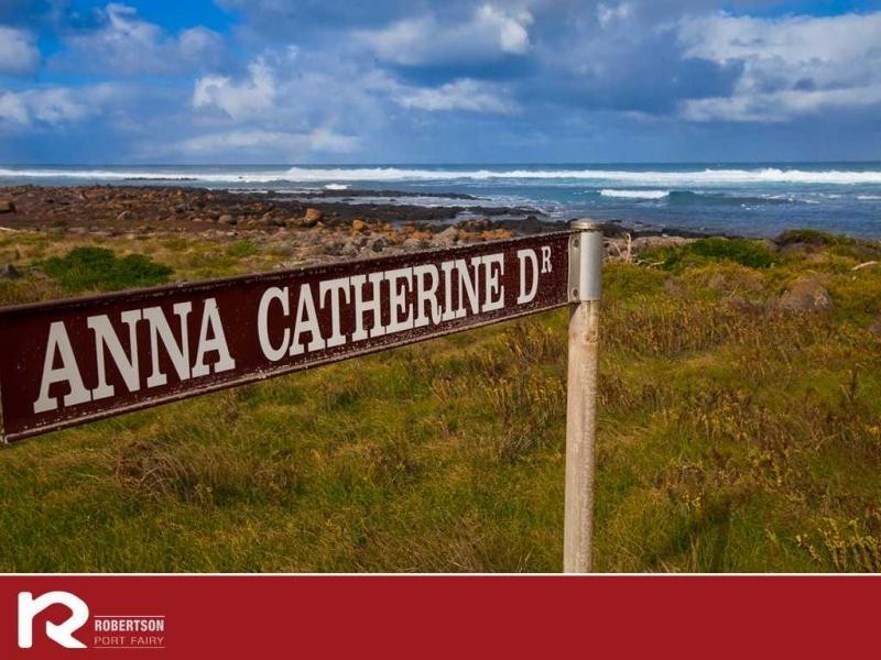 18 Anna Catherine Drive, Port Fairy VIC 3284