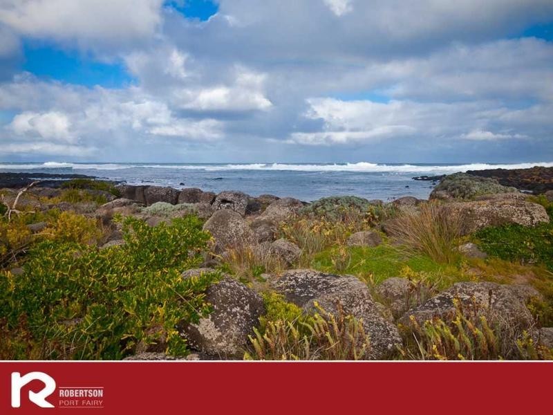 18 Anna Catherine Drive, Port Fairy VIC 3284