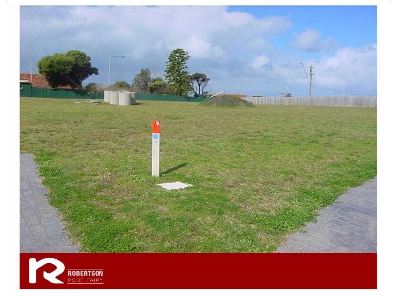 27 Baden Powell Drive, Port Fairy VIC 3284