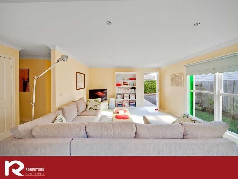2/35 James Street, Port Fairy VIC 3284
