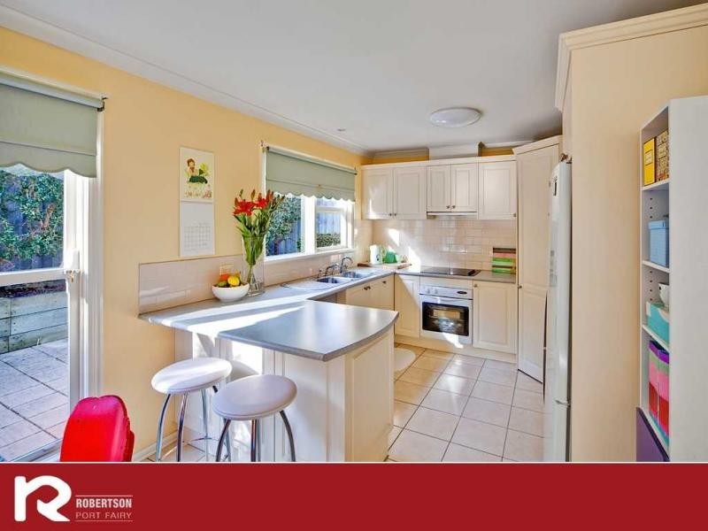2/35 James Street, Port Fairy VIC 3284