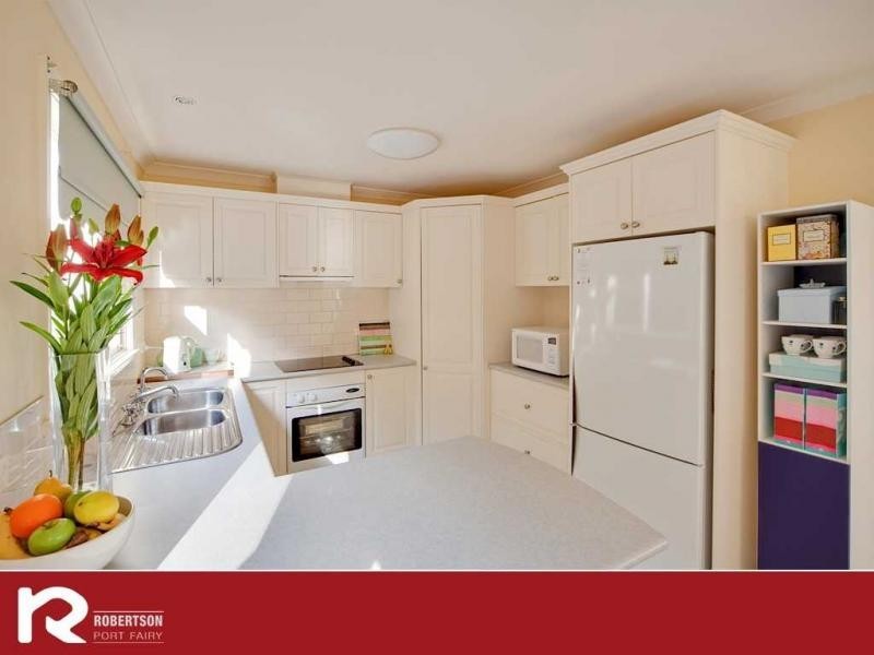 2/35 James Street, Port Fairy VIC 3284