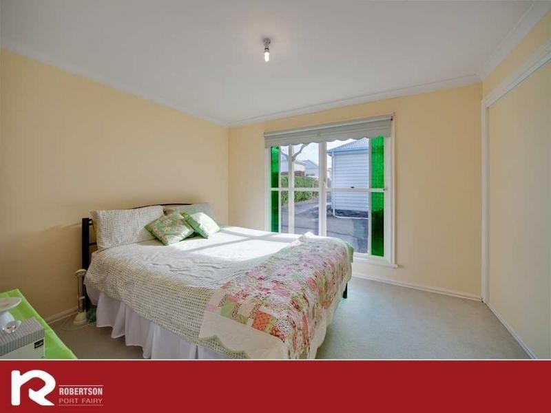 2/35 James Street, Port Fairy VIC 3284