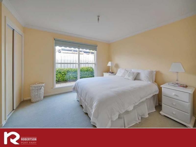 2/35 James Street, Port Fairy VIC 3284