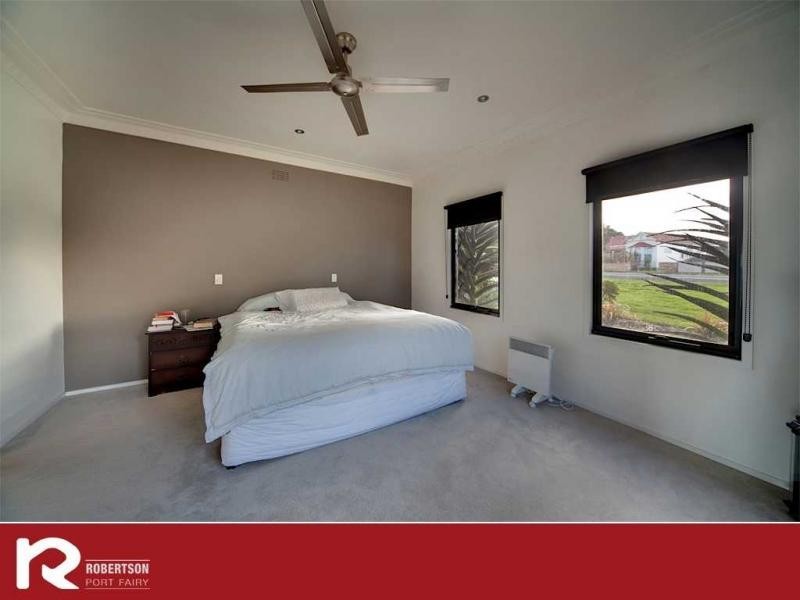 155 Princes Highway, Port Fairy VIC 3284