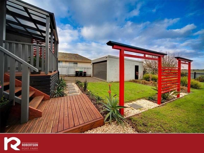 155 Princes Highway, Port Fairy VIC 3284