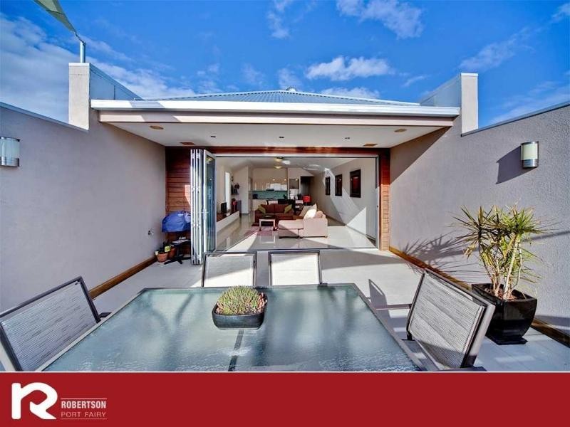 32A Sackville Street, Port Fairy VIC 3284