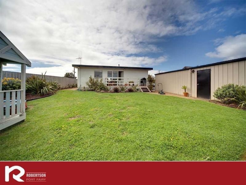 158 Princes Highway, Port Fairy VIC 3284