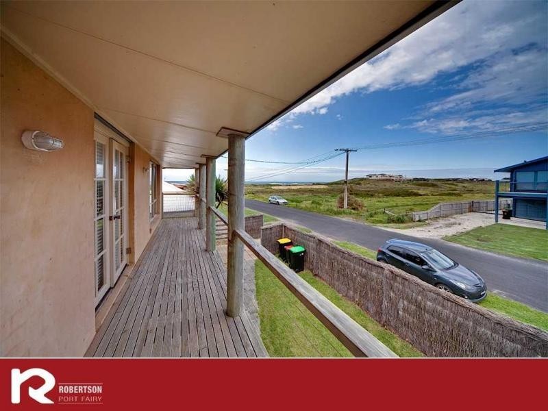5 Anna Catherine Drive, Port Fairy VIC 3284