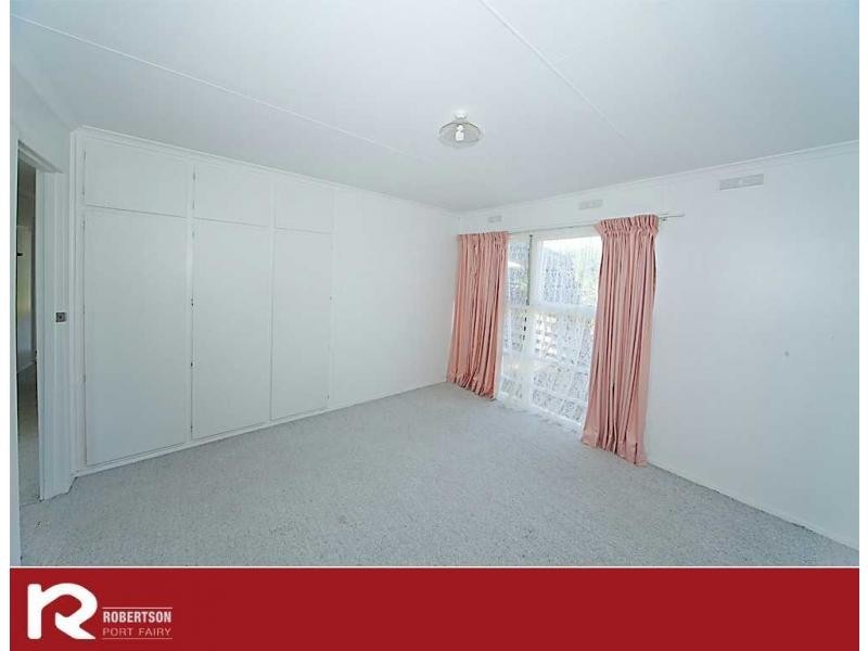 28 Reardon Street, Port Fairy VIC 3284